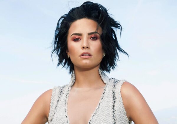 DEMI LOVATO Poster Print