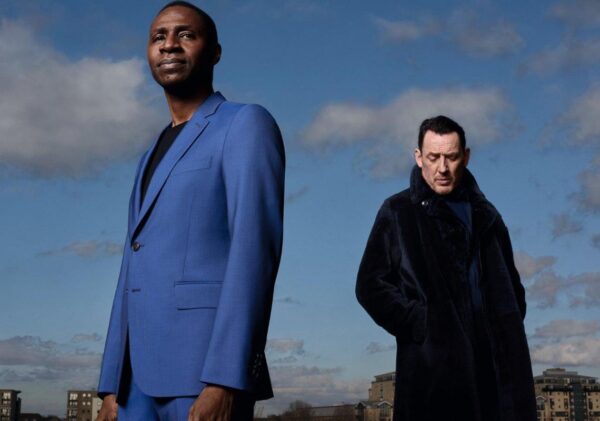 LIGHTHOUSE FAMILY Due Poster Print