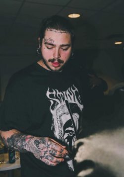 POST MALONE Beerbong & Bentleys Poster Print