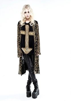 TAYLOR MOMSEN The Pretty Reckless Poster Print