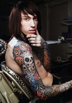 TRACE CYRUS Metro Station Poster Print
