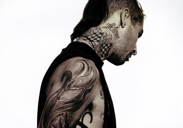 TRAVIS BARKER Blink 182