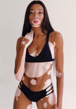 WINNIE HARLOW Model Poster Print