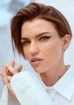 RUBY ROSE SHORT Poster Print