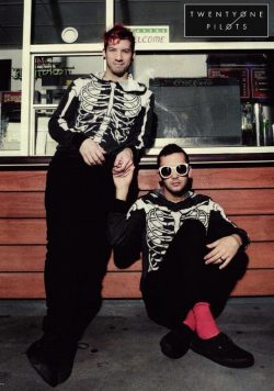 TWENTY ONE PILOTS Blurryface 2016 World Tour Poster
