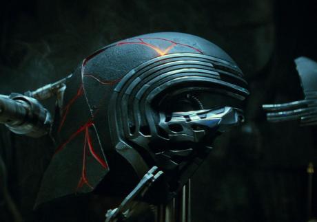 STAR WARS: THE RISE OF THE SKYWALKER Kylo Ren Mask Poster Print