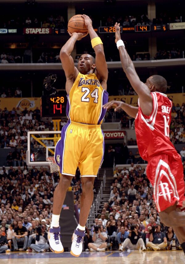 KOBE BRYANT Jump Poster Print