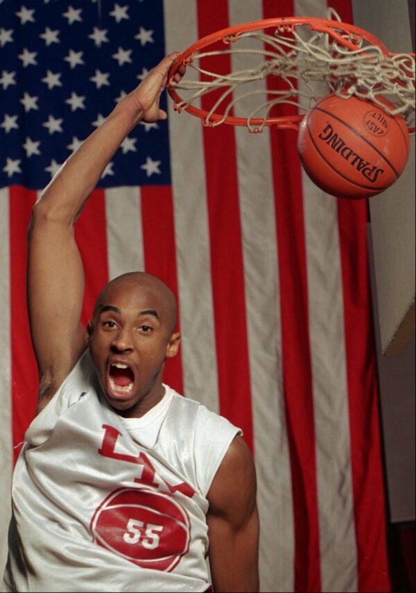KOBE BRYANT Old School Poster Print