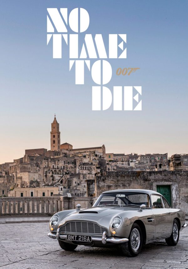 JAMES BOND: NO TIME TO DIE Aston Martin Poster Print
