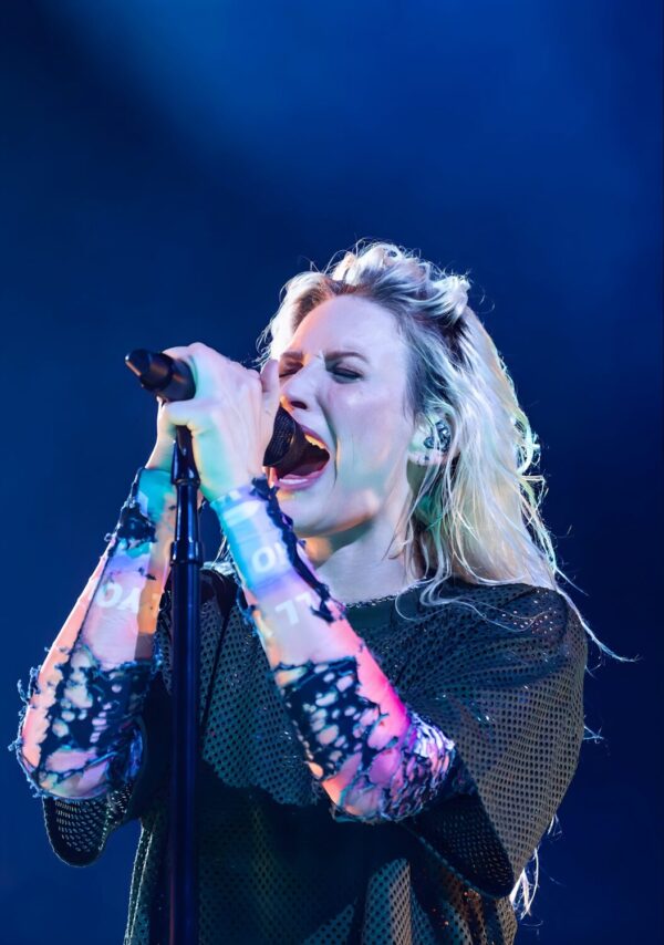 EMILY ARMSTRONG Linkin Park From Zero Live On Tour Photo Poster Print